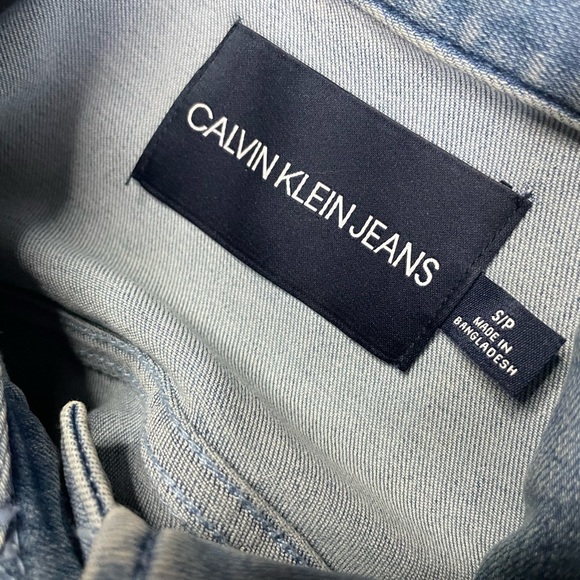 Women’s Calvin Klein Denim Vest ( Small ) - Picture 2 of 4